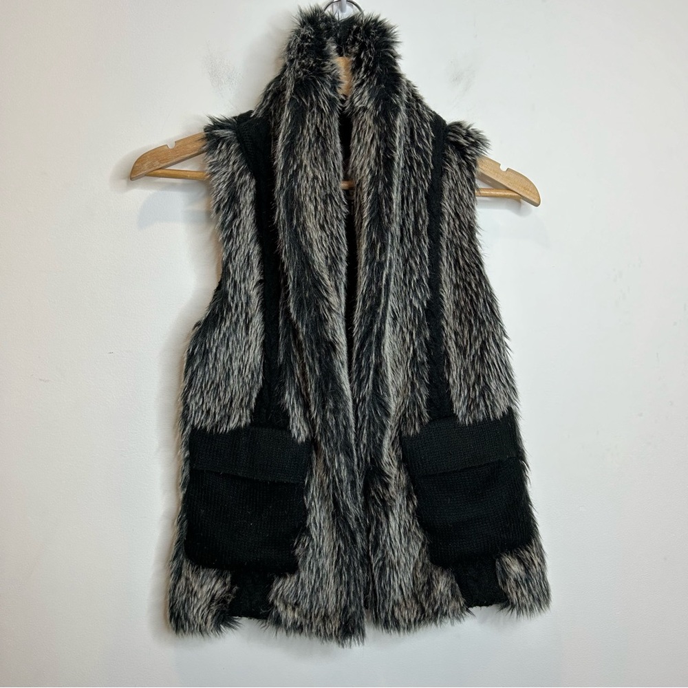 Kensie Faux Fur Sweater Vest